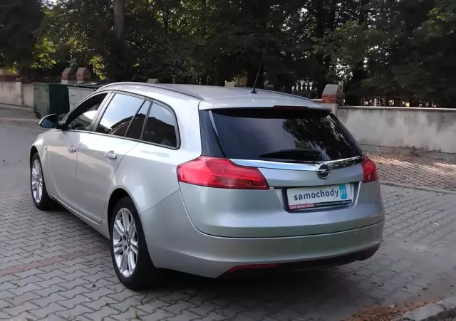 OPEL Insignia 1.8 Cosmo