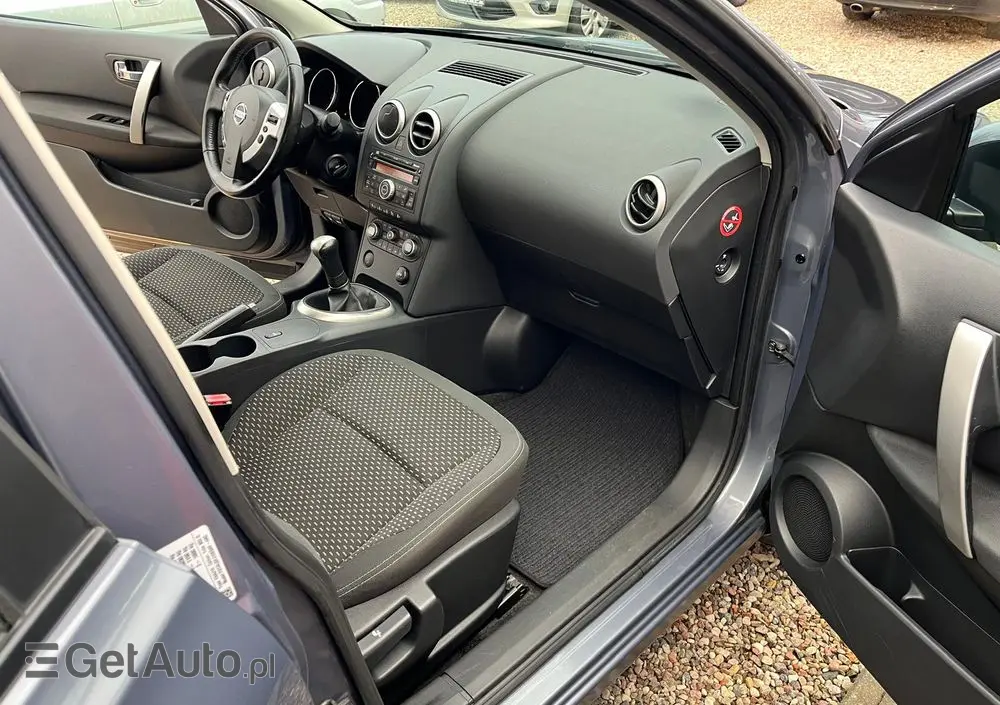 NISSAN Qashqai 1.6 visia