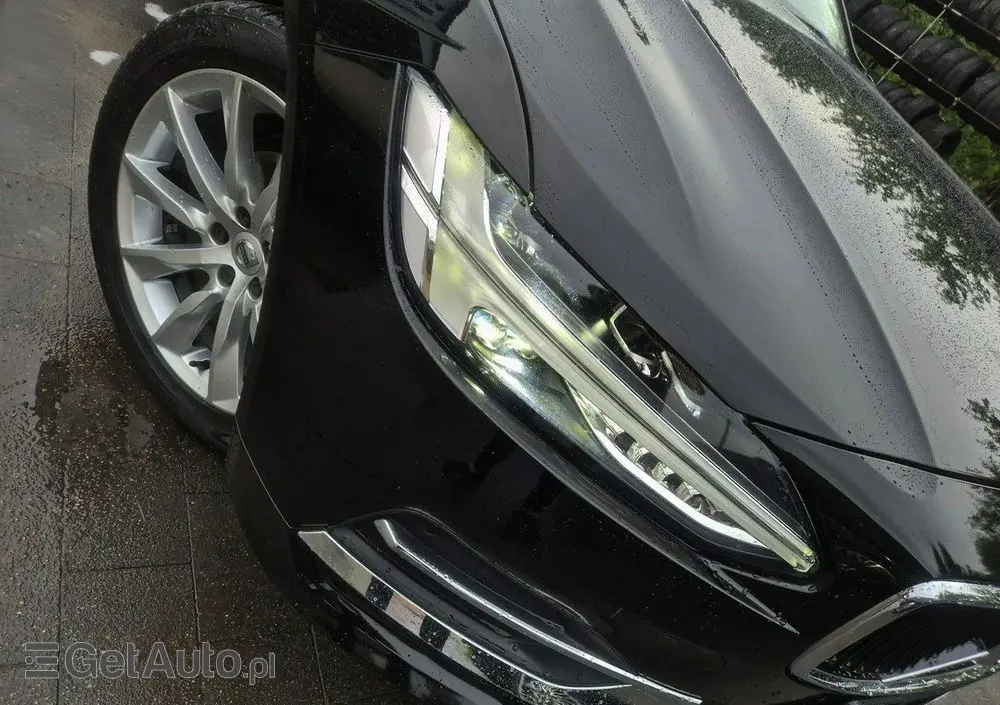 VOLVO V90 D4 AWD Geartronic Momentum Pro