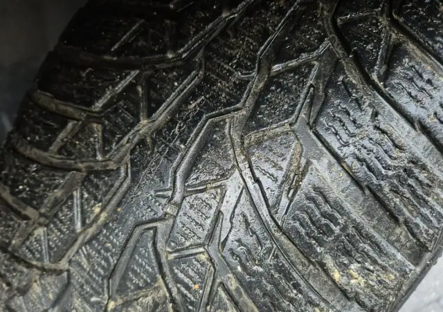 VOLVO V90 D4 AWD Geartronic Momentum Pro