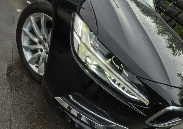 VOLVO V90 D4 AWD Geartronic Momentum Pro