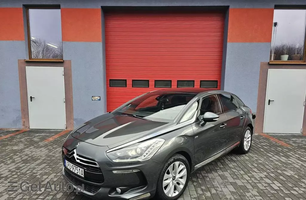 CITROEN DS5 