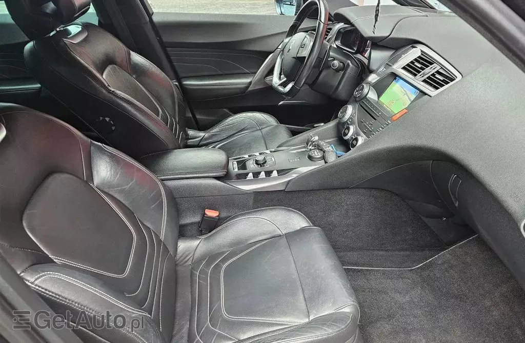CITROEN DS5 