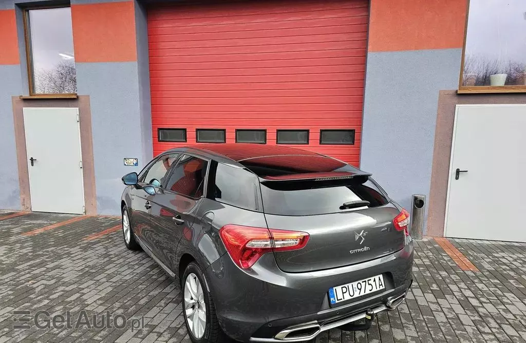 CITROEN DS5 