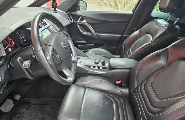 CITROEN DS5 