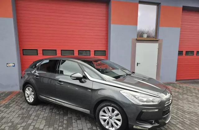 CITROEN DS5 