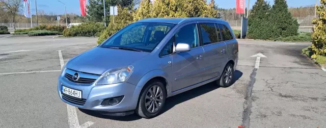 OPEL Zafira 