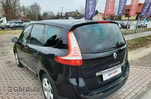 RENAULT Grand Scenic 
