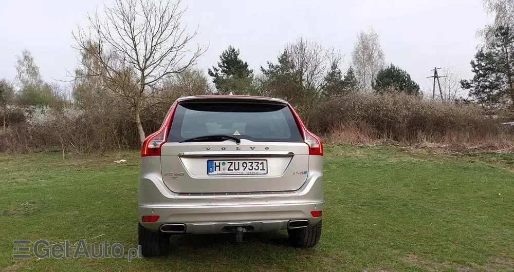 VOLVO XC 60 D4 Drive-E Summum