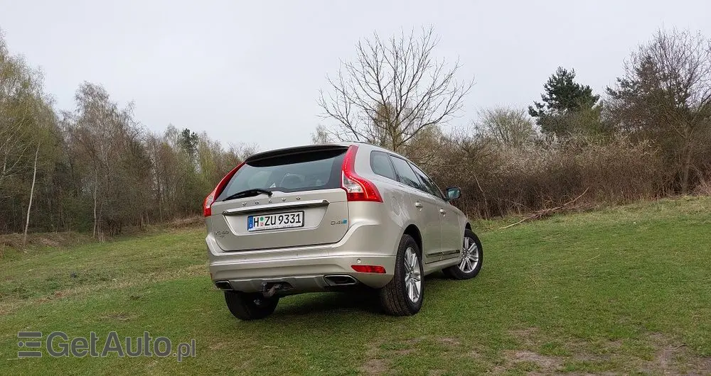 VOLVO XC 60 D4 Drive-E Summum