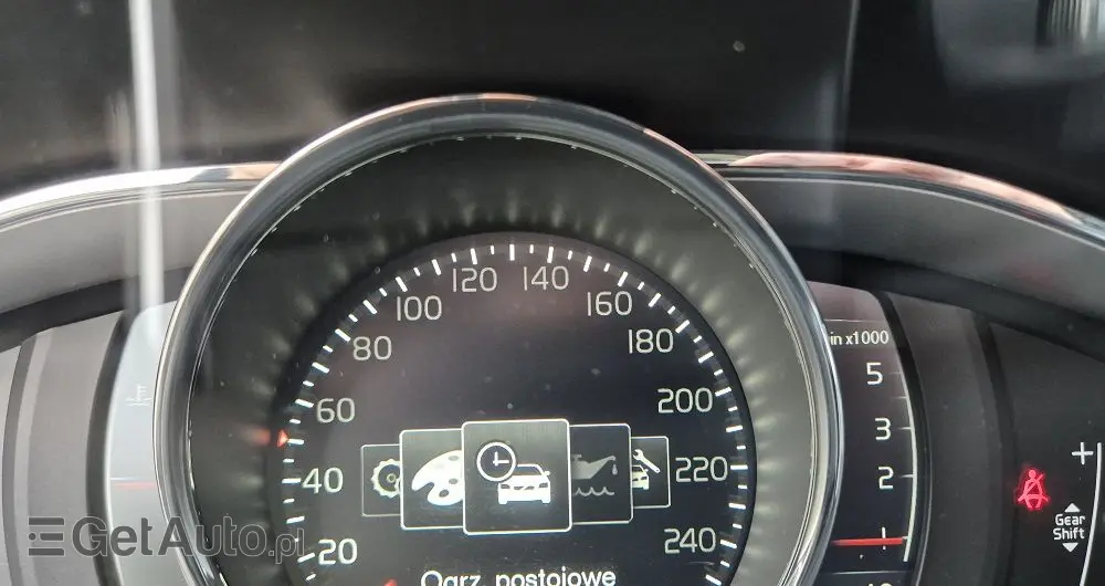 VOLVO XC 60 D4 Drive-E Summum