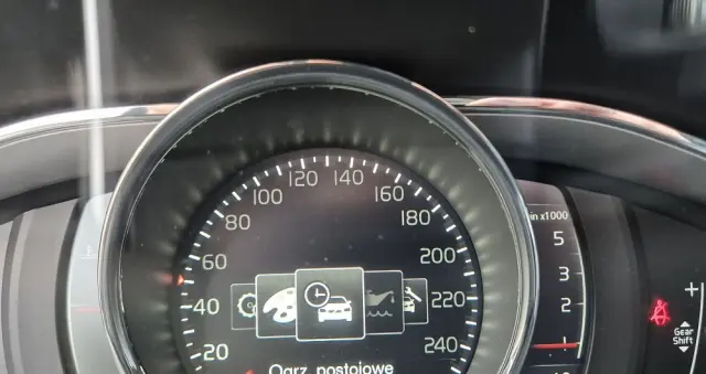 VOLVO XC 60 D4 Drive-E Summum