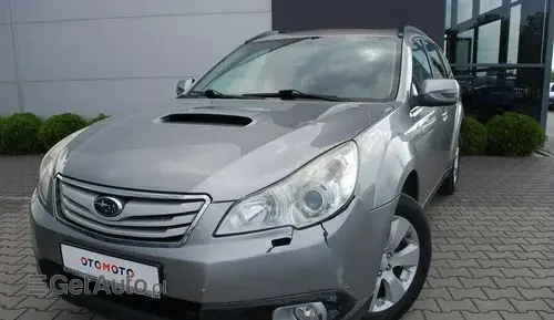 SUBARU Outback 