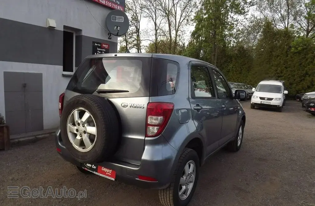 DAIHATSU Terios 