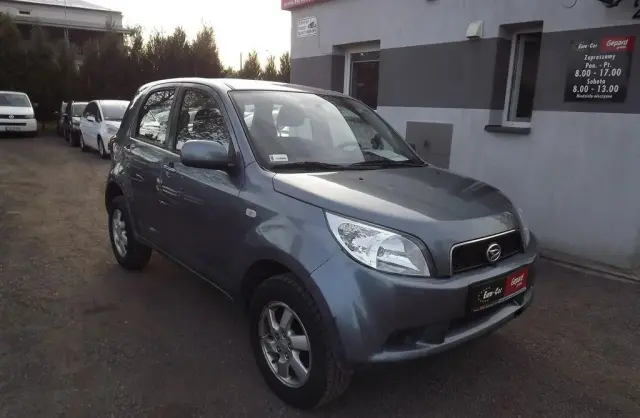 DAIHATSU Terios 