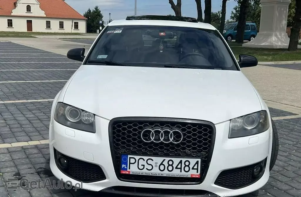 AUDI S3 