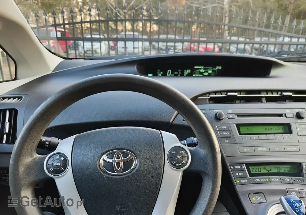 TOYOTA Prius (Hybrid) Comfort