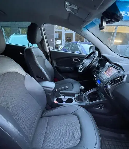 HYUNDAI Ix35 