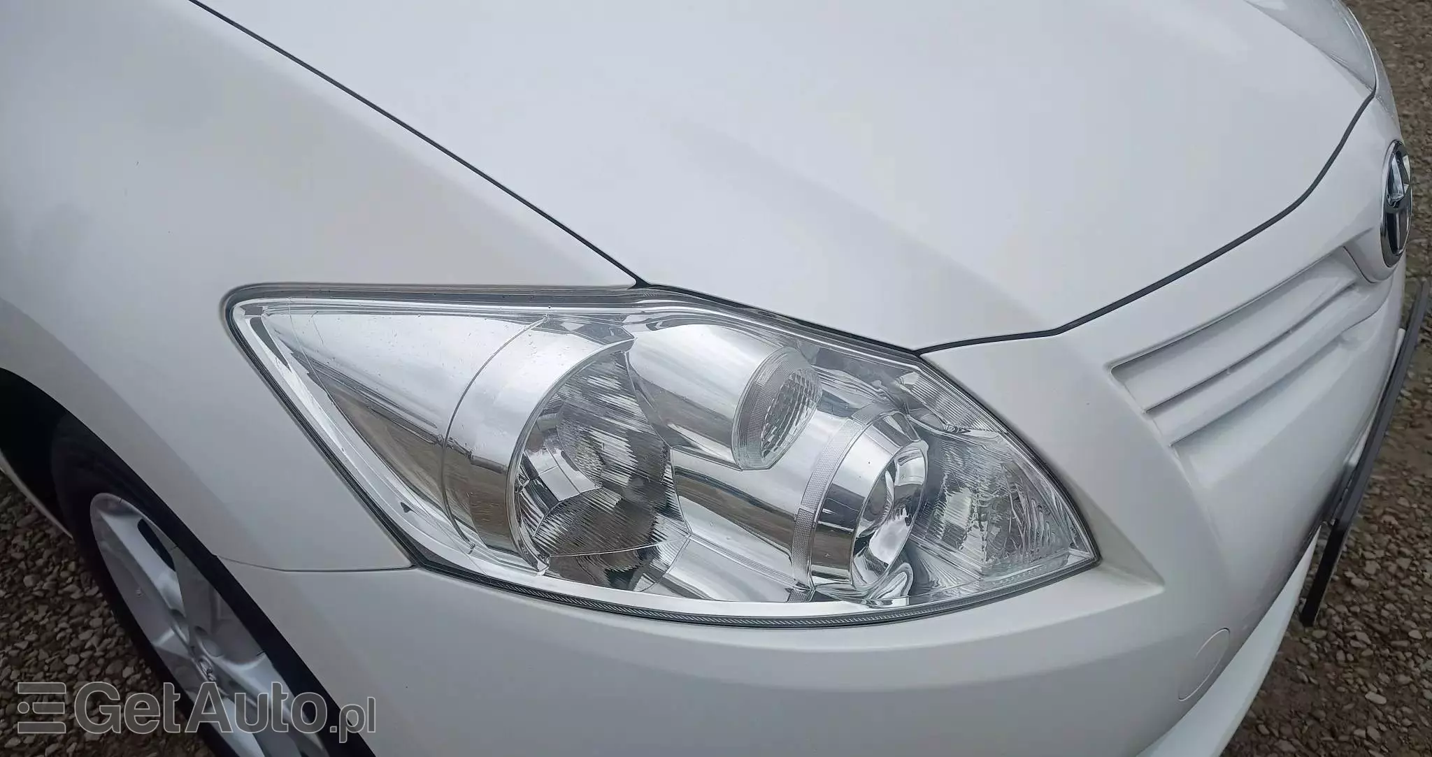 TOYOTA Auris 1.6 Premium