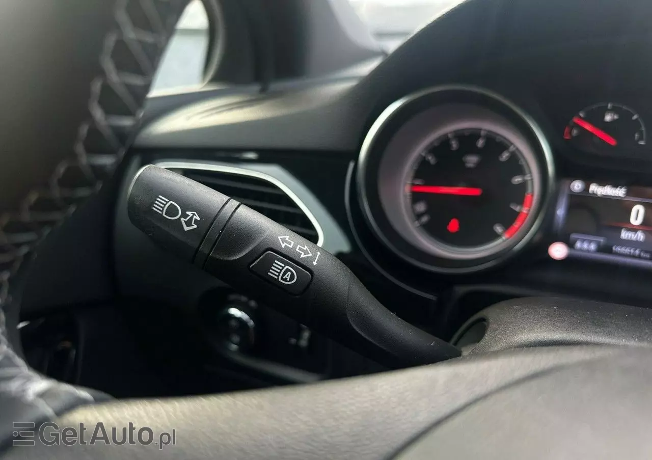 OPEL Astra V 1.4 T Dynamic S&S