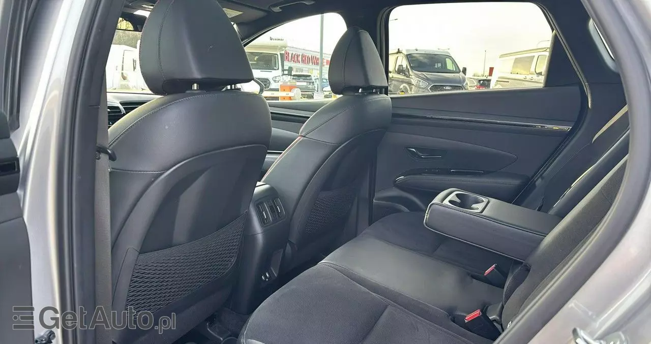 HYUNDAI Tucson 1.6 T-GDi HEV N Line 4WD