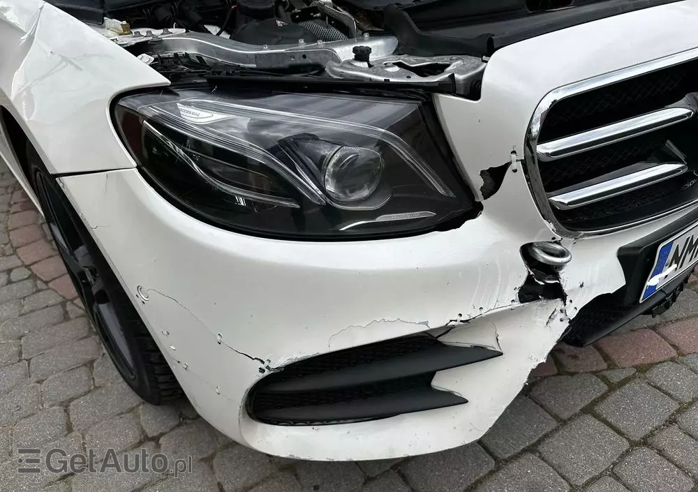 MERCEDES-BENZ Klasa E 300 de AMG/Avantgarde