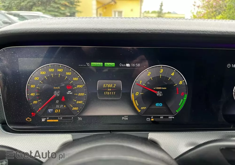 MERCEDES-BENZ Klasa E 300 de AMG/Avantgarde