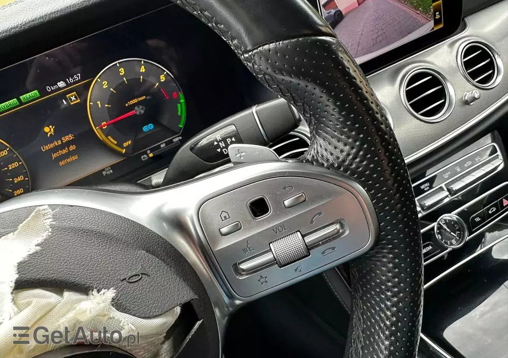 MERCEDES-BENZ Klasa E 300 de AMG/Avantgarde