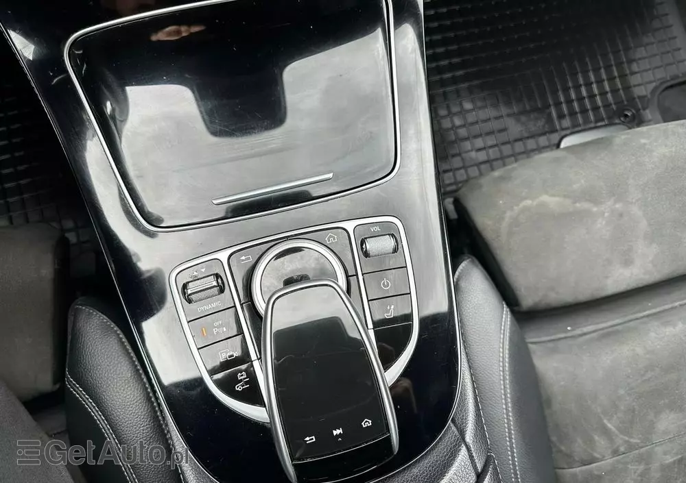 MERCEDES-BENZ Klasa E 300 de AMG/Avantgarde