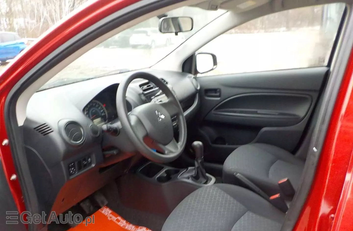 MITSUBISHI Space Star 