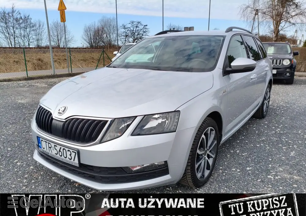 SKODA Octavia 1.6 TDI DSG Soleil