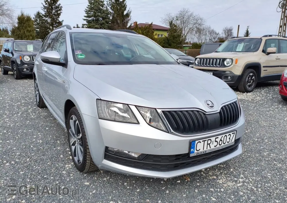 SKODA Octavia 1.6 TDI DSG Soleil