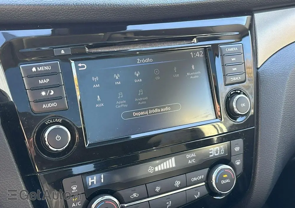 NISSAN Qashqai 1.3 DIG-T N-CONNECTA