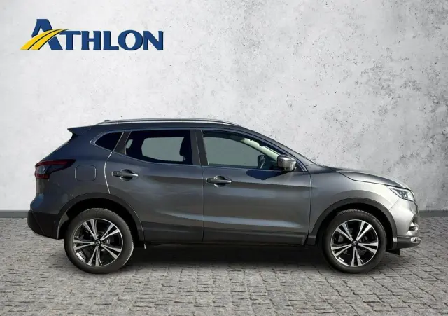 NISSAN Qashqai 1.3 DIG-T N-CONNECTA