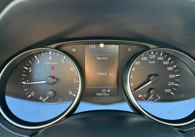 NISSAN Qashqai 1.3 DIG-T N-CONNECTA