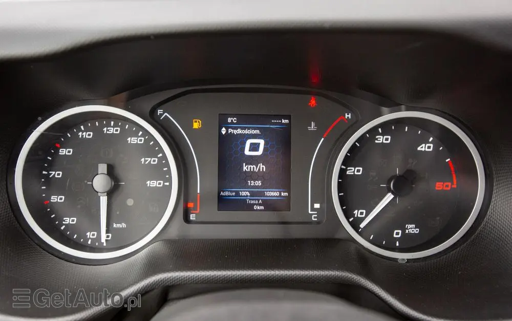 IVECO Daily 35C16 2.3 KONTENER + WINDA dHollandia 750kg koła bliźniaki 