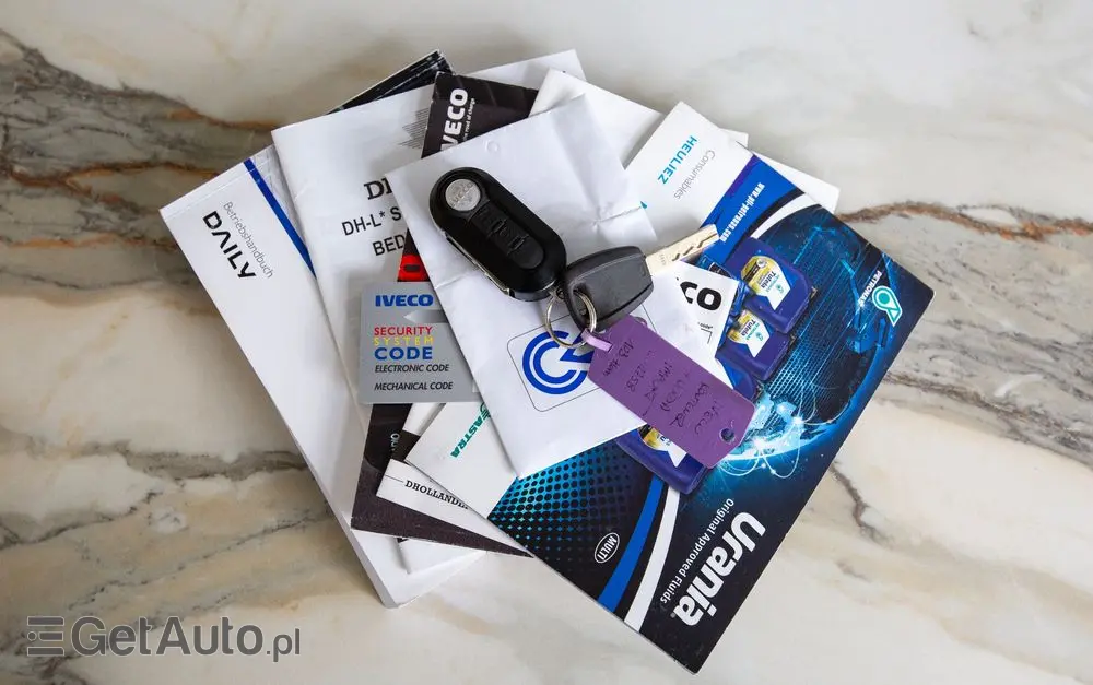 IVECO Daily 35C16 2.3 KONTENER + WINDA dHollandia 750kg koła bliźniaki 