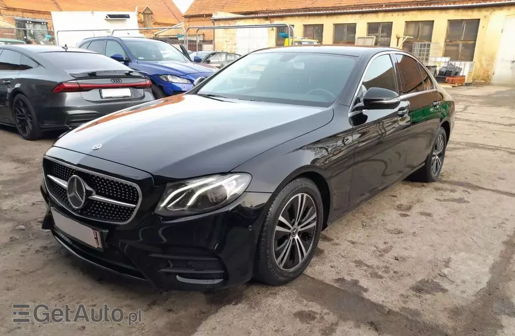 MERCEDES-BENZ Klasa E 