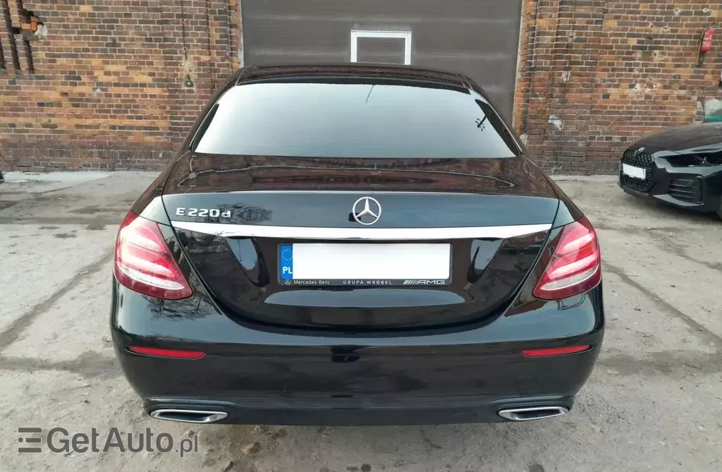 MERCEDES-BENZ Klasa E 