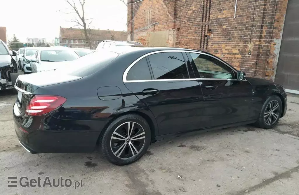 MERCEDES-BENZ Klasa E 