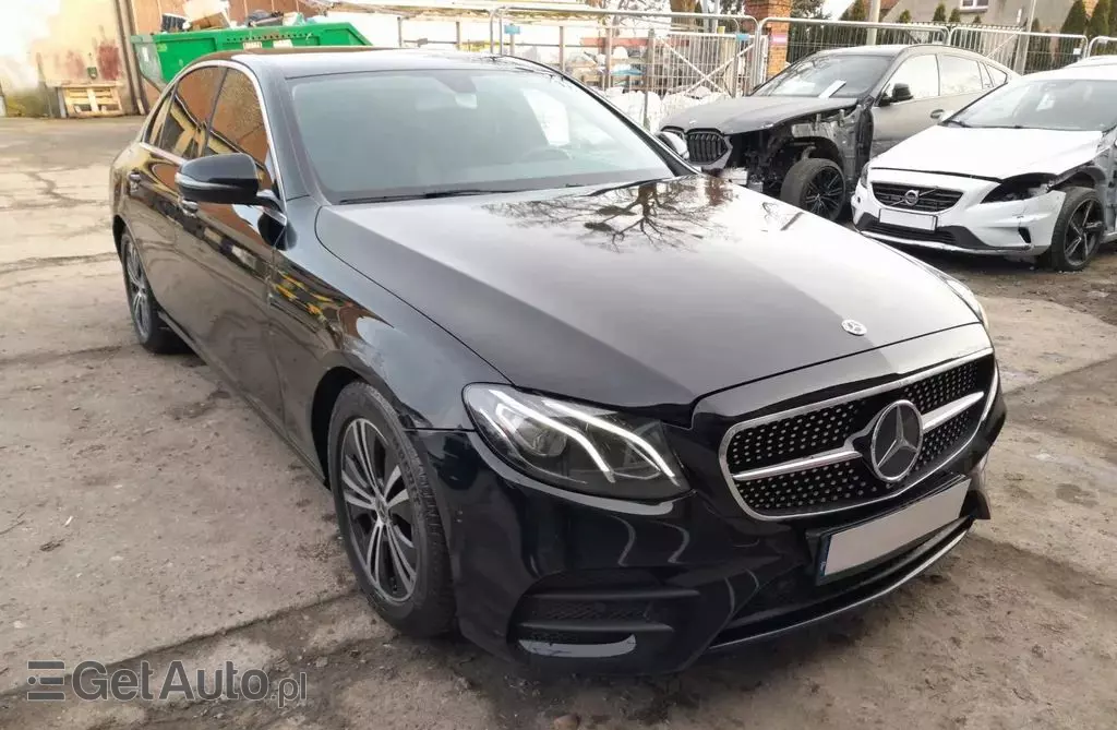 MERCEDES-BENZ Klasa E 