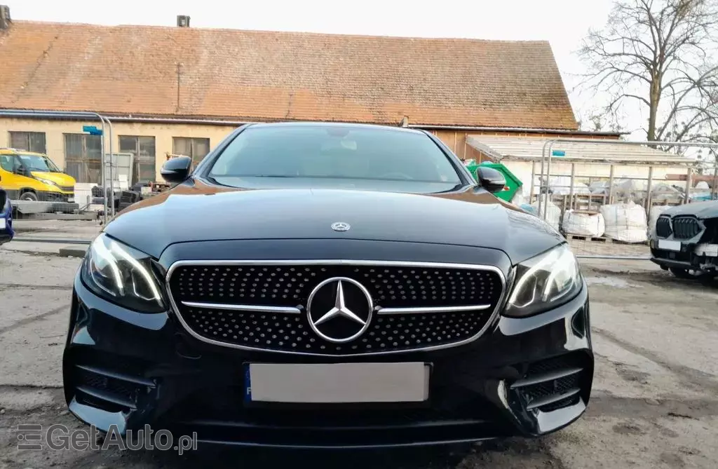 MERCEDES-BENZ Klasa E 