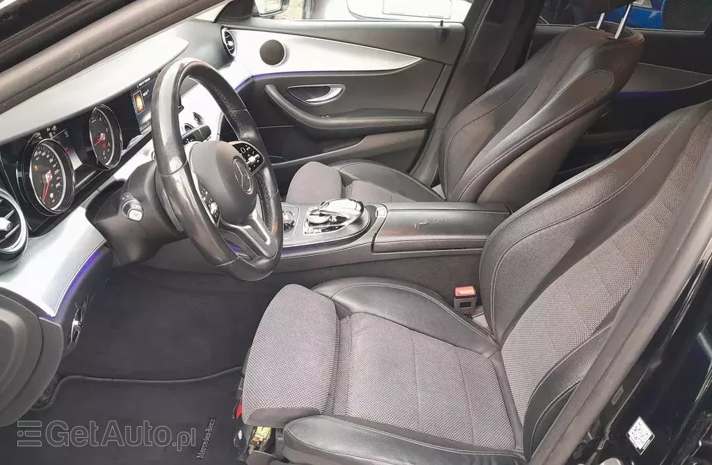 MERCEDES-BENZ Klasa E 