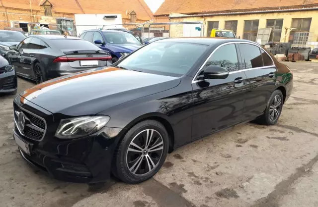 MERCEDES-BENZ Klasa E 
