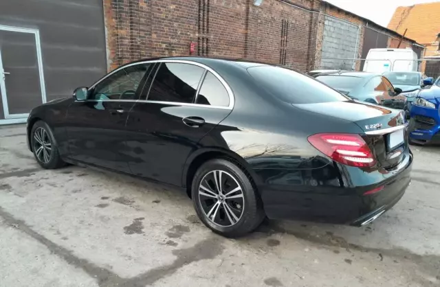 MERCEDES-BENZ Klasa E 