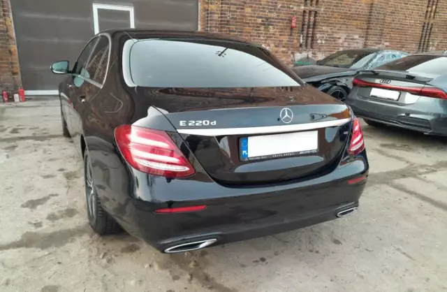 MERCEDES-BENZ Klasa E 