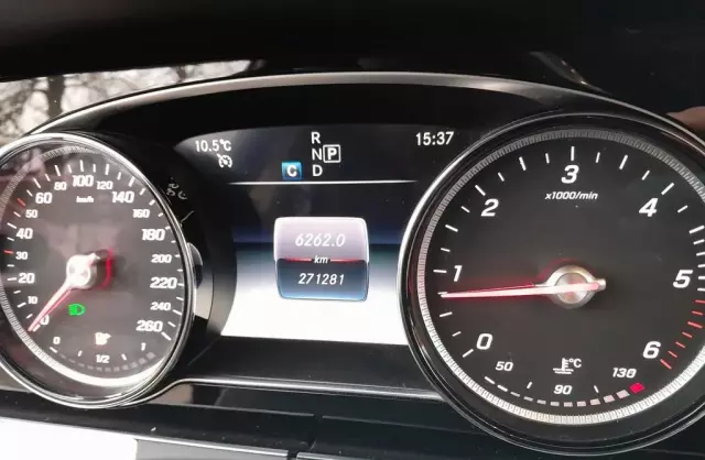 MERCEDES-BENZ Klasa E 