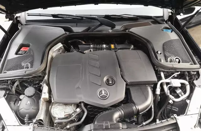 MERCEDES-BENZ Klasa E 