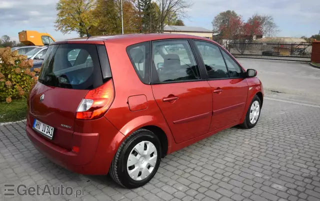 RENAULT Scenic 