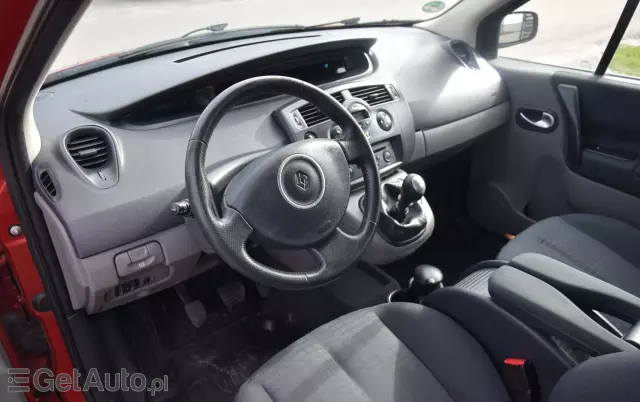 RENAULT Scenic 